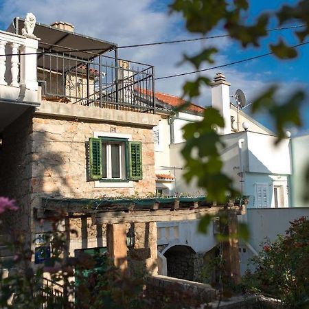 Holiday Home Bozanic Vrbnik Exterior foto