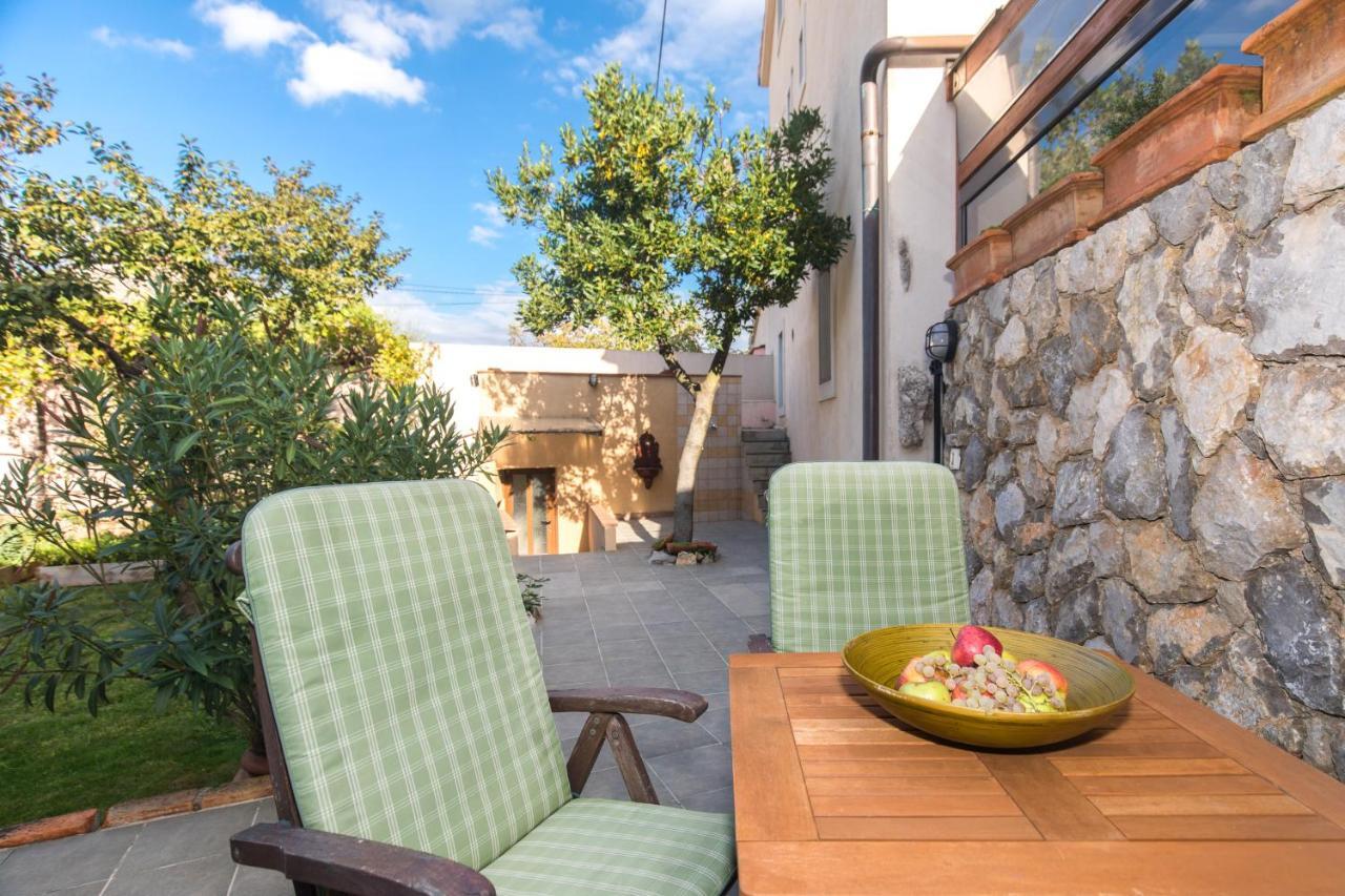 Holiday Home Bozanic Vrbnik Exterior foto